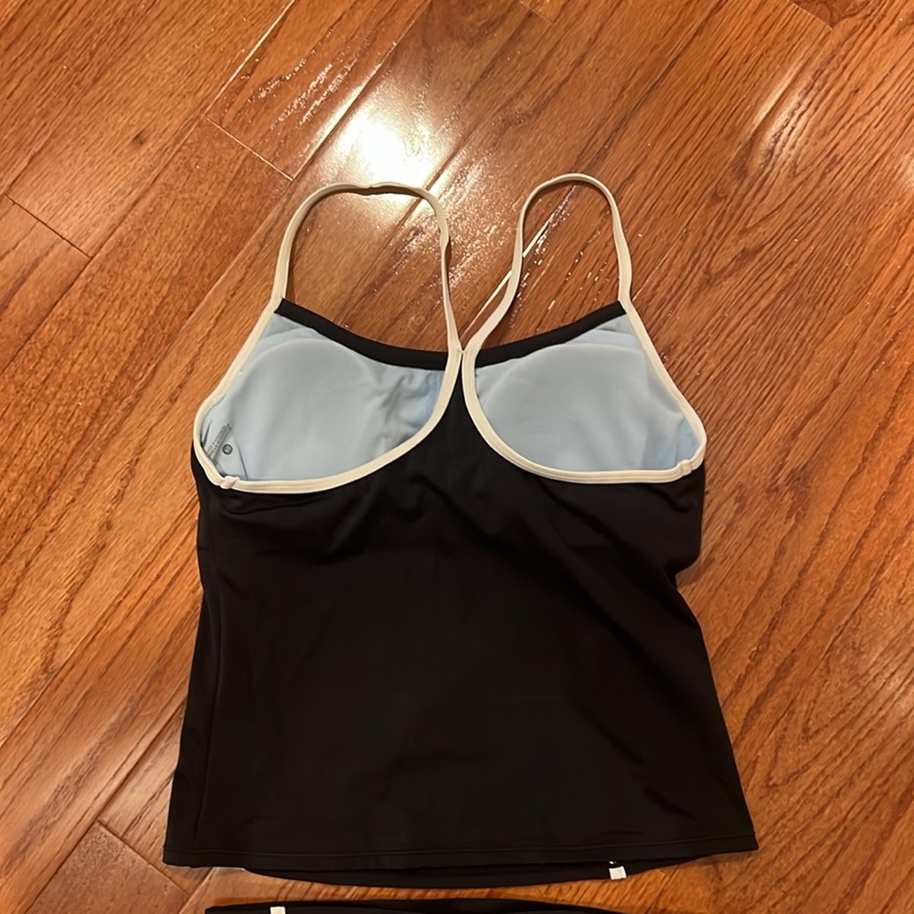 Nike Women's Black and White Sports Tank Bikini - Picture 5 of 7